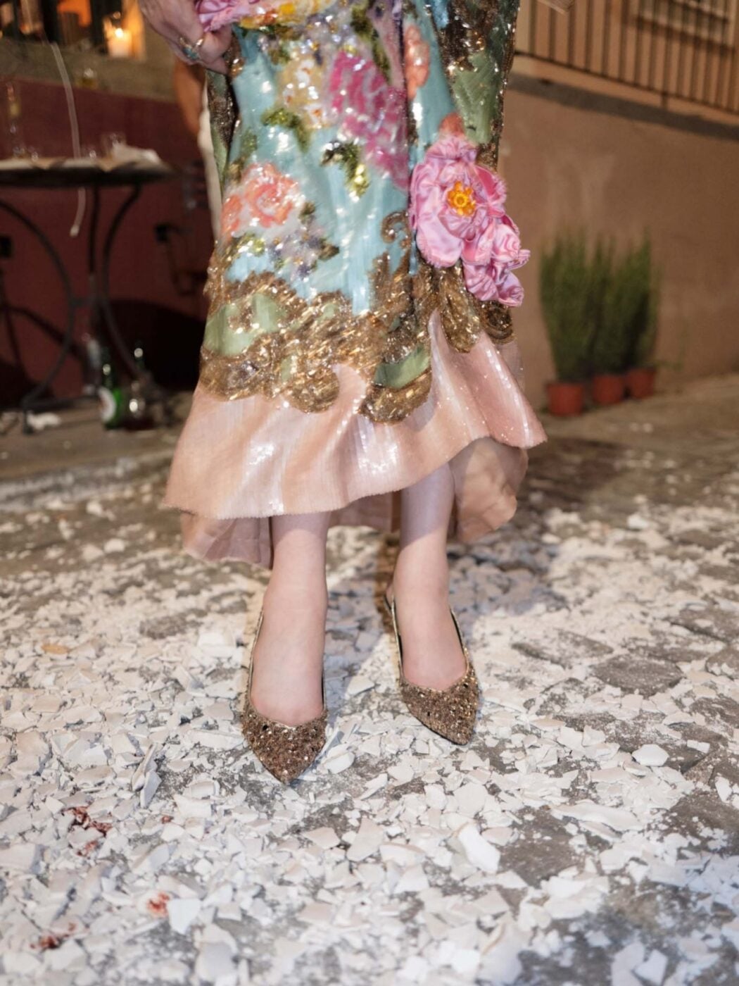 Η Madonna στην Κέρκυρα: Το γενεθλιακό look της Dolce & Gabbana είναι ύμνος στο «too much» και δήλωση πως δεν σκοπεύει να «μικρύνει» για κανέναν