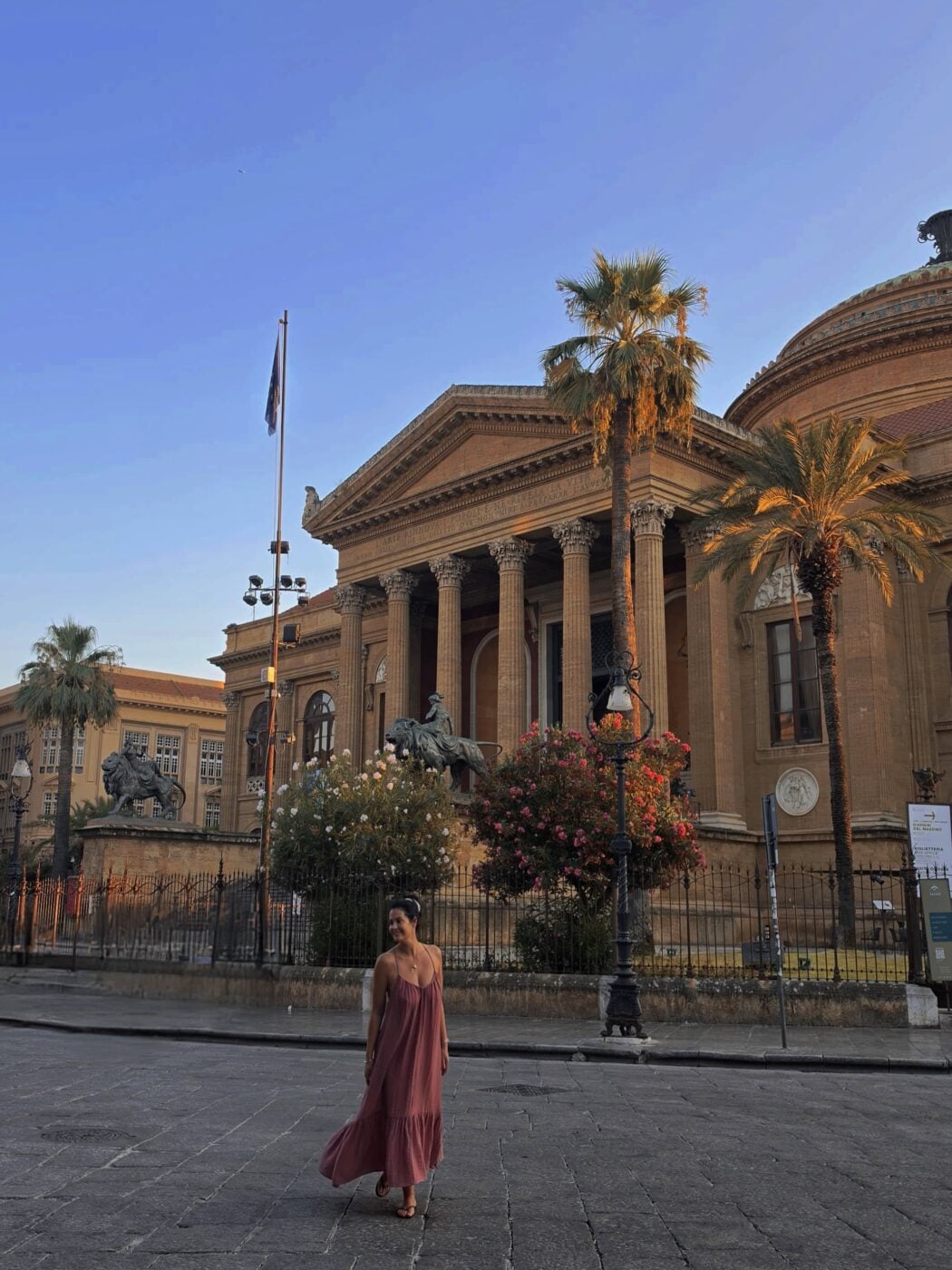 Μαρία Κορινθίου: Νέες εικόνες από το ταξίδι στο Παλέρμο με τον σύντροφό της, Γιώργο Καραθανάση