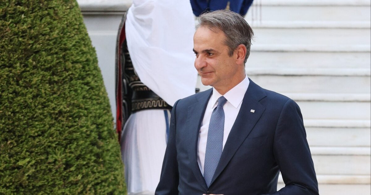 Κυριάκος Μητσοτάκης στο νοσοκομείο Χανίων μετά από ατύχημα με το ποδήλατο