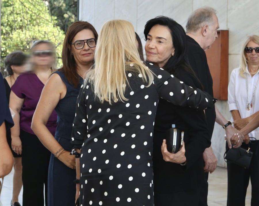 Λένα Σαμαρά: Μνημόσυνο για τον έναν χρόνο από τον θάνατο της κόρης του Αντώνη Σαμαρά