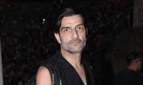 Νίκος Κουρής: «Ο έρωτας είναι η μόνη ζωή και ταυτόχρονα το πιο κοντινό πράγμα στον θάνατο» – Αναφορά στον γιο του