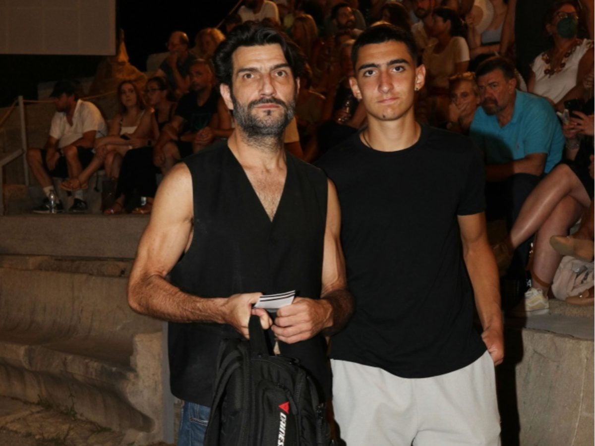 Νίκος Κουρής: «Ο έρωτας είναι η μόνη ζωή και ταυτόχρονα το πιο κοντινό πράγμα στον θάνατο» – Αναφορά στον γιο του