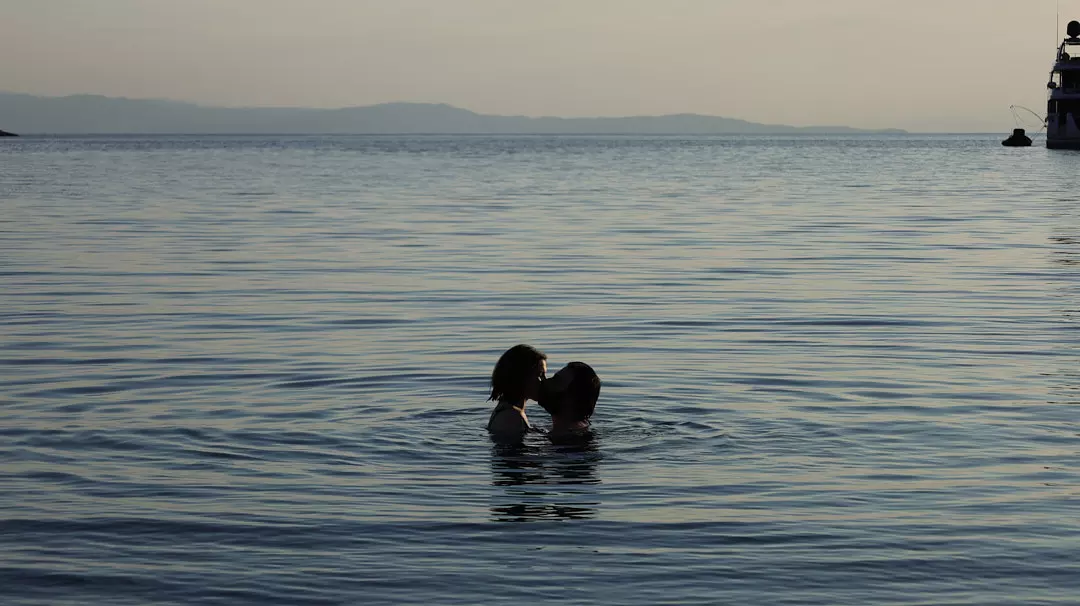 Όλγα Σκιαδαρέση: Παντρεύτηκε η κόρη της Μπέσσυς Μάλφα και του Γεράσιμου Σκιαδαρέση