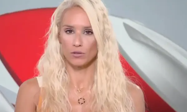 Κατερίνα Παναγοπούλου: Επέστρεψε στο δελτίο του Mega μετά τις διακοπές στη Μύκονο