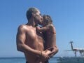 Παντελής Τουτουντζής: Αγκαλιά με την κόρη του και τον γιο του στην παραλία