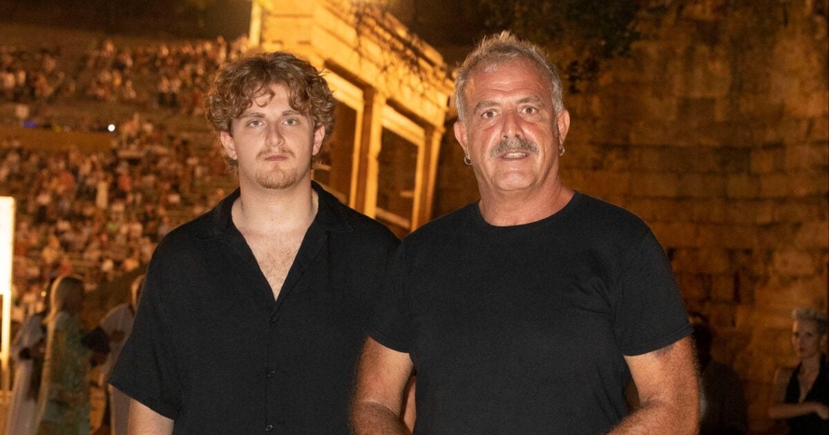 Πασχάλης Τσαρούχας: Βραδινή έξοδος με τον 20χρονο γιο του