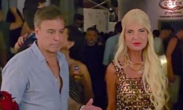 Μαρίνα Σταυράκη: Βόλτα στα Ματογιάννια με τον Τούρκο σύντροφό της Bülent Özkan – Βίντεο
