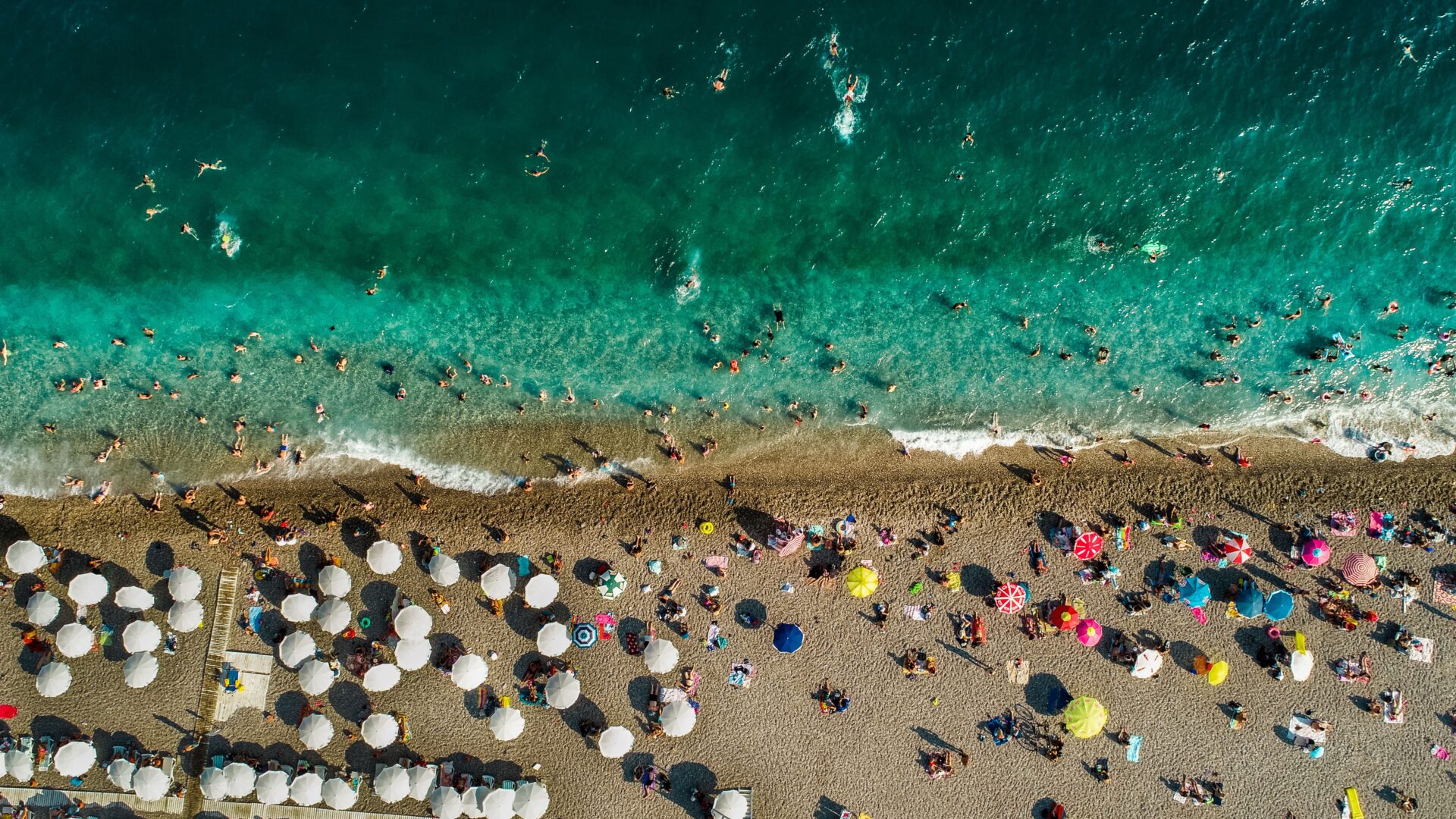 Καμιά χώρα δεν πλούτισε από τον τουρισμό
