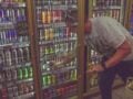Ενεργειακά ποτά: Πώς επηρεάζουν τον ύπνο, τη συγκέντρωση και το βάρος των εφήβων