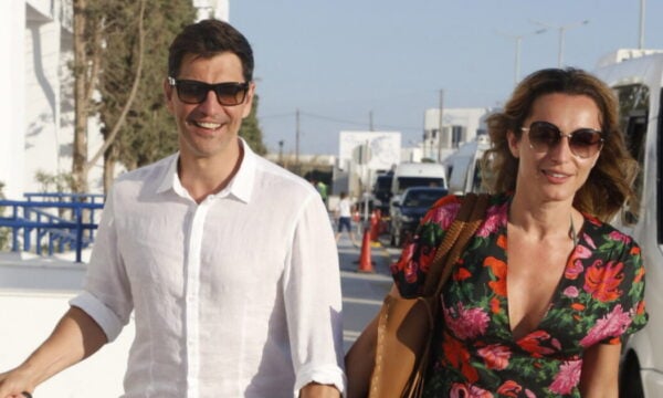 Σάκης Ρουβάς – Κάτια Ζυγούλη: Συνεχίζουν τις διακοπές τους στην Ελούντα μετά τις φήμες χωρισμού