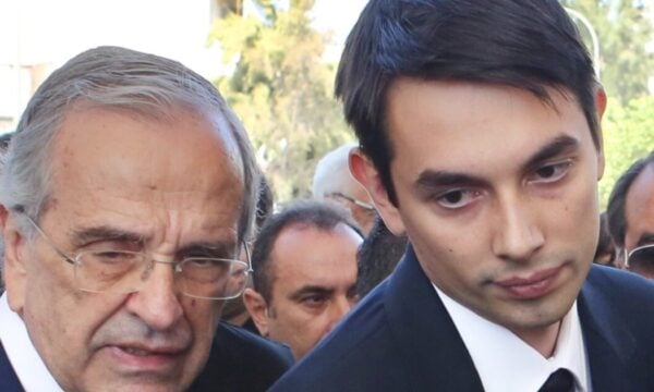 Κώστας Σαμαράς: Οικογενειακή φωτογραφία με την αδελφή του για τον ένα χρόνο από τον θάνατό της