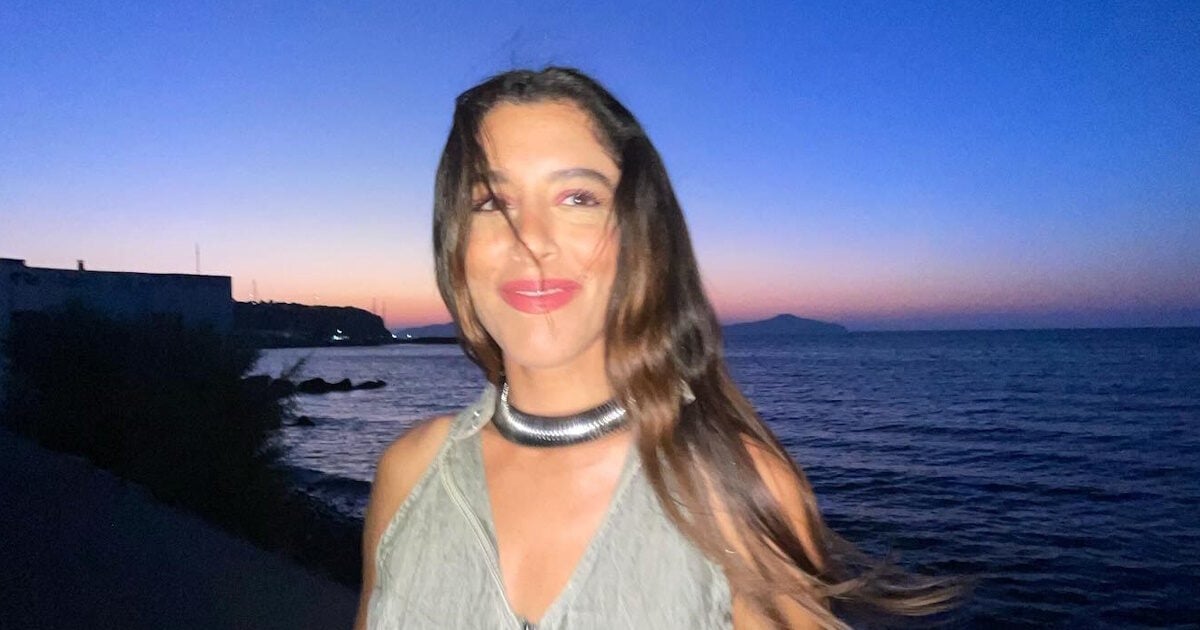 Μαρίνα Σάττι: 20 φωτογραφίες από τις ξέγνοιαστες στιγμές της τον Αύγουστο