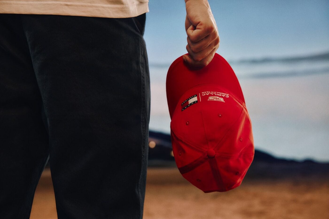 Tommy Hilfiger: Συνεργάζεται με την Cadillac Formula 1® team και διαμορφώνει νέα εποχή στο sportswear