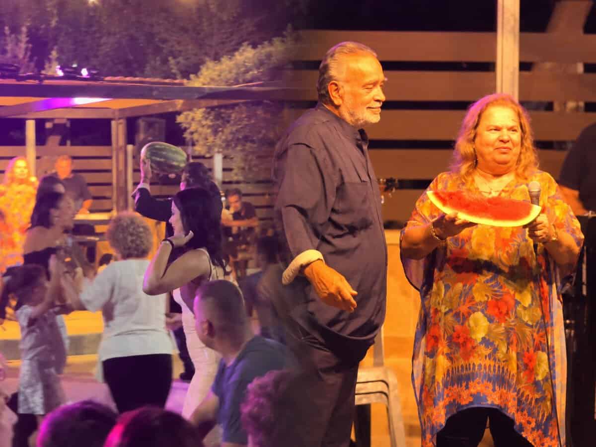 Έφη Θώδη: Παπάς έκοβε καρπούζι σε πανηγύρι ενώ τραγουδούσε