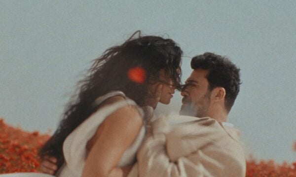 «Για Σένα»: Το κινηματογραφικό trailer της νέας σειράς του Alpha