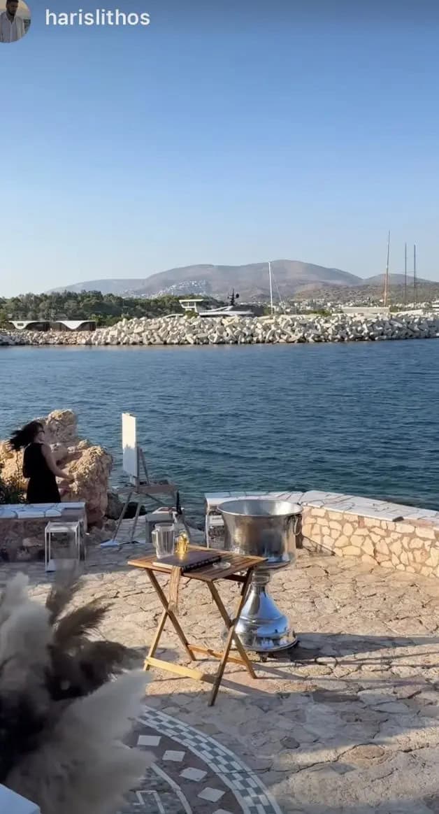 Βαλέρια Χοψονίδου: Η βάφτιση του γιου της στη Βουλιαγμένη χθες – Τι όνομα του έδωσαν; (Φωτογραφίες)