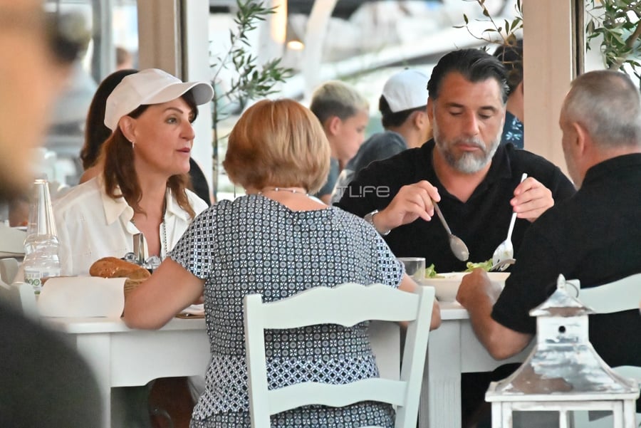 Νία Βαρντάλος στην Αντίπαρο με τον σύντροφό της, Σπύρο Κατσαγάνη – Φωτογραφίες