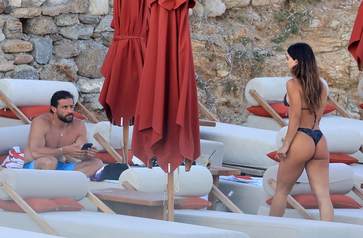 Κωνσταντίνος Βασάλος – Δανάη Βαρθολομάτου: Η δεύτερη ευκαιρία στη σχέση τους και το καλοκαίρι στα νησιά