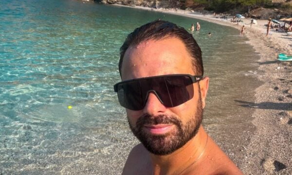 Ηλίας Βρεττός: Κατάδυση στο ναυάγιο του «Δύστος», έκανε πραγματικότητα ένα παιδικό του όνειρο