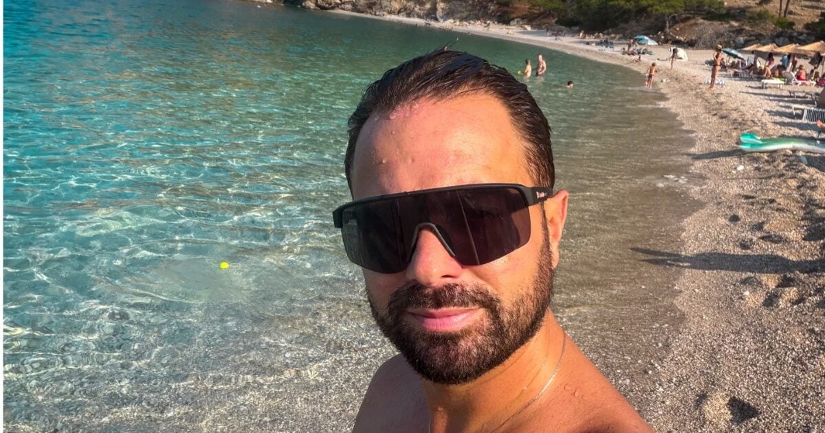 Ηλίας Βρεττός: Κατάδυση στο ναυάγιο του «Δύστος», έκανε πραγματικότητα ένα παιδικό του όνειρο