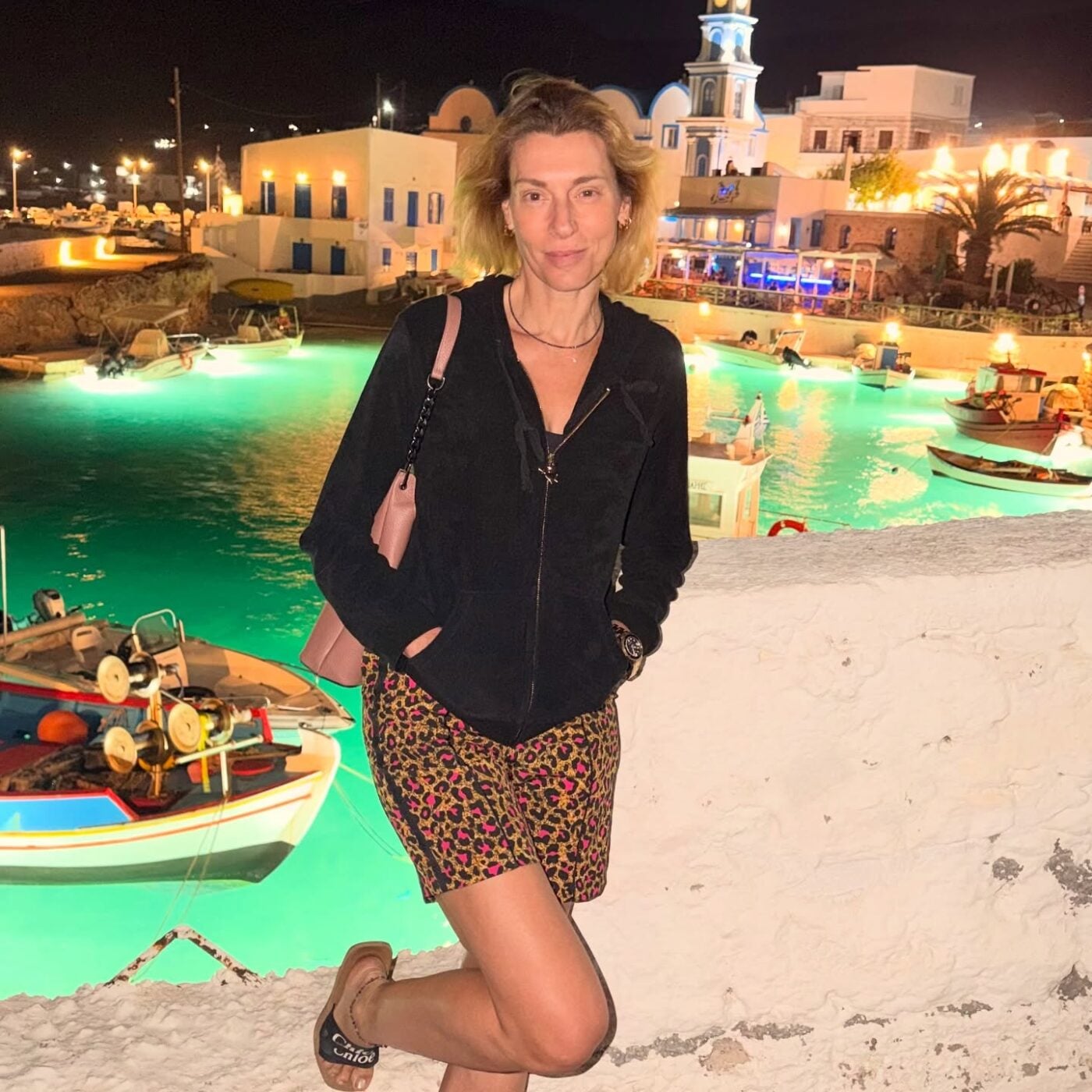 Ζέτα Δούκα στην Κάσο μαζί με την κόρη της, Θάλεια – Φωτογραφίες