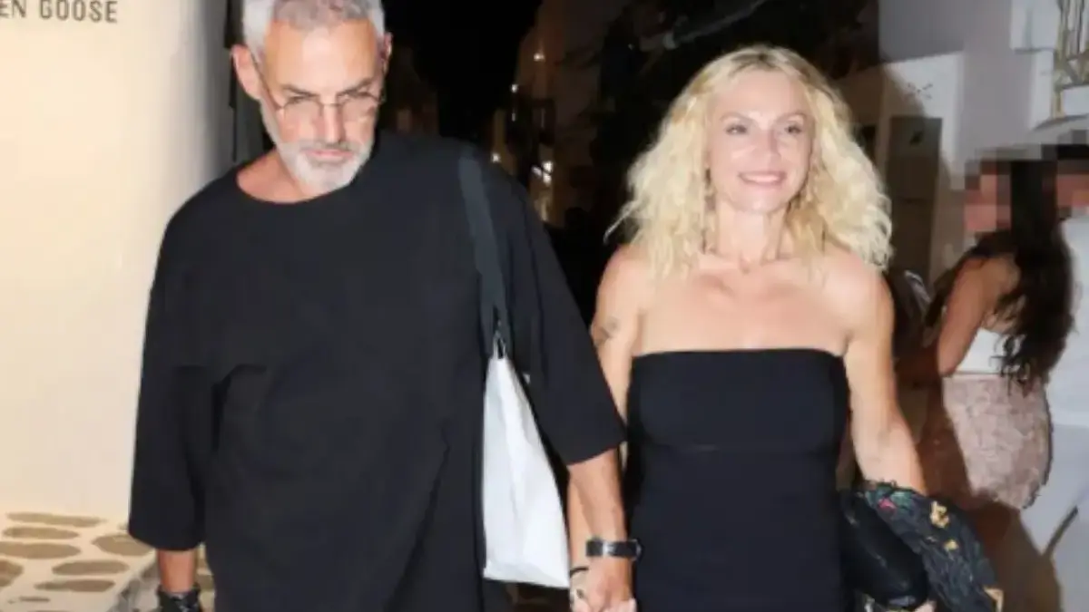 Ελεωνόρα Ζουγανέλη – Νίκος Συρίγος: Στα σοκάκια της Μυκόνου, δεν κρύβουν τον έρωτά τους