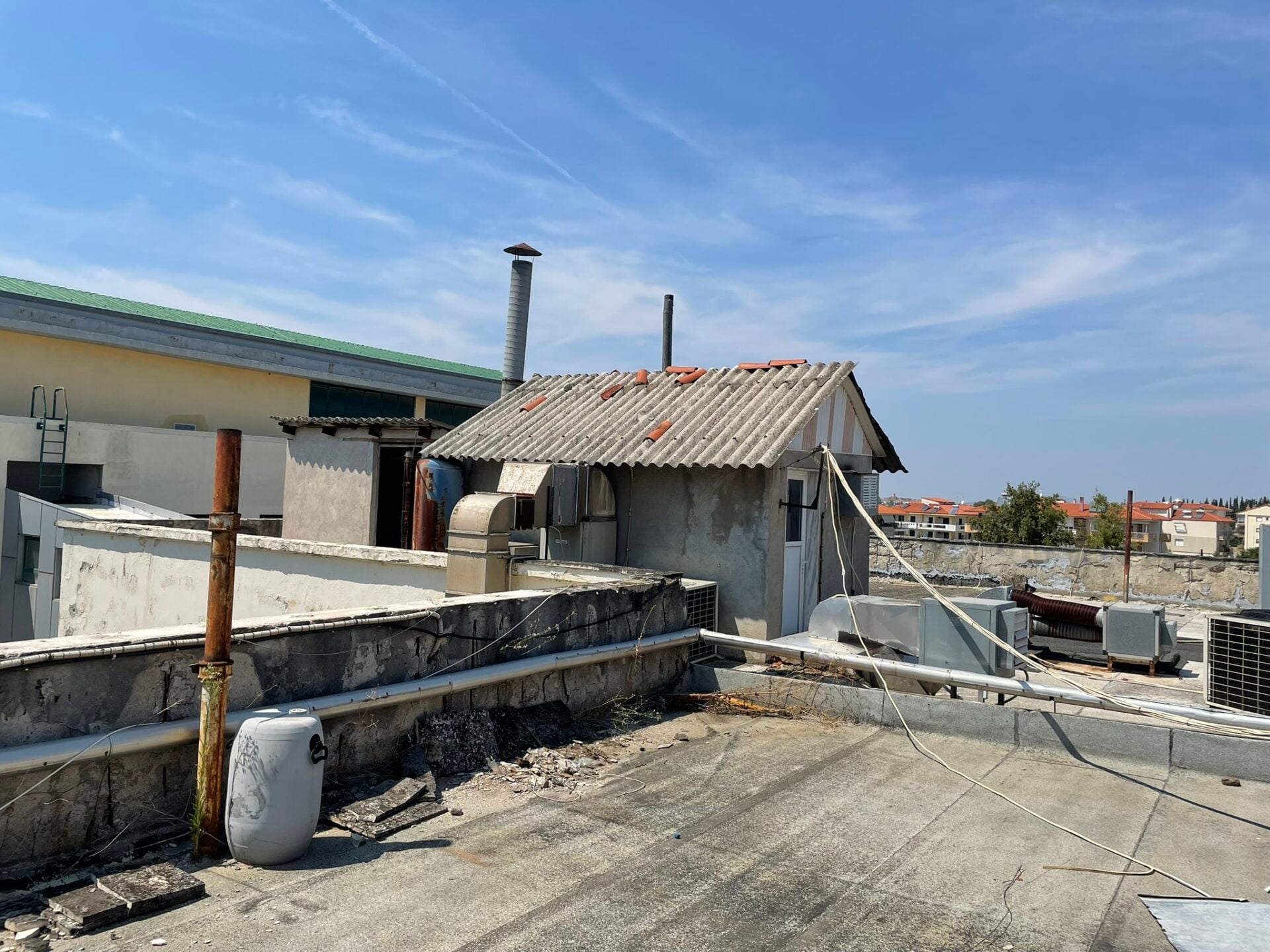 Διαμαρτυρίες εργαζομένων για αμίαντο στις στέγες του Νοσοκομείου Κιλκίς