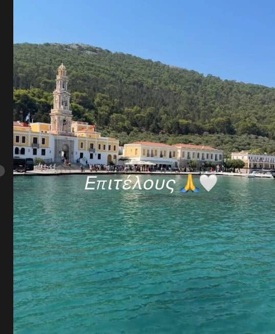 Φαίη Σκορδά στον Πανορμίτη: Το τάμα για τον γάμο της με τον Αλέξανδρο