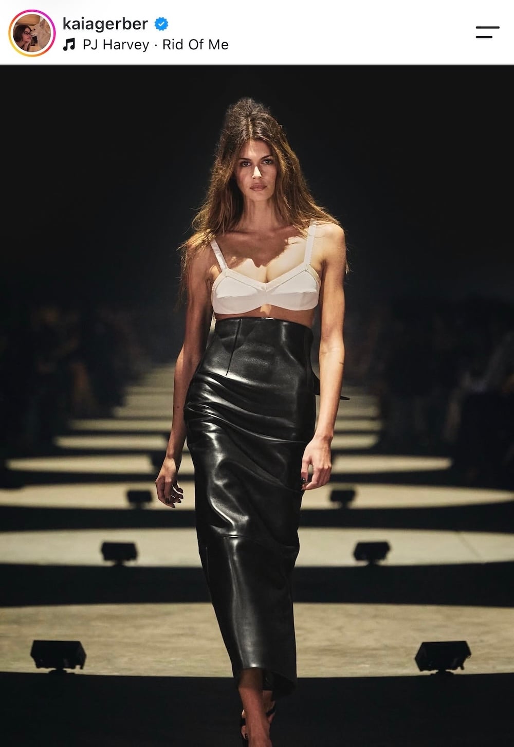 Κάια Γκέρμπερ: Το νέο trend item που θεωρείται must-have