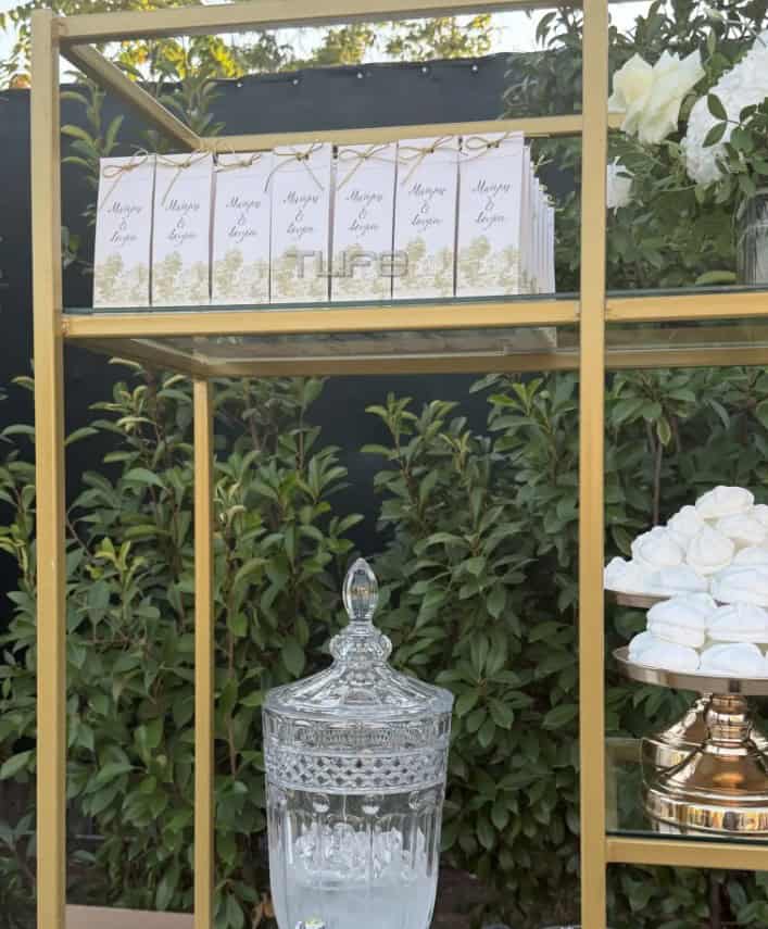 Ιουλία Καλλιμάνη: Παντρεύτηκε με τον Μιχάλη Τουρατζίδη – Τα μέτρα ασφαλείας και οι πρώτες εικόνες από την εκκλησία
