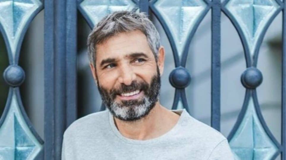 Θοδωρής Αθερίδης: Έκλεισε 27 χρόνια νηφάλιος – Πώς η Σμαράγδα τον είχε σώσει από την εξάρτησή του