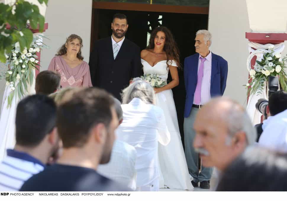 Κατερίνα Στικούδη: 15 χρόνια με τον Βαγγέλη Σερίφη – Η δύσκολη περίοδος που πέρασαν και η απόφαση που κράτησε τον γάμο τους δυνατό