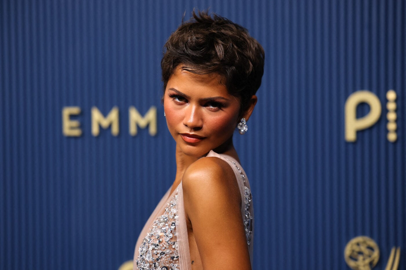 Emmy Awards: Τα beauty looks στο κόκκινο χαλί
