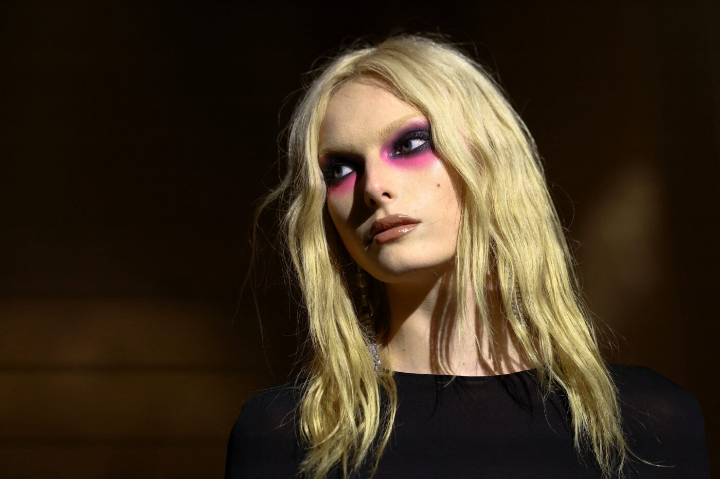 Gucci: Το dark glamour των ’90s επιστρέφει πιο dramatic από κάθε άλλη φορά
