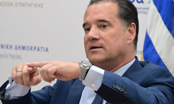 Άδωνις Γεωργιάδης: Θετικός στις αιμοκαθάρσεις σε ξενοδοχεία