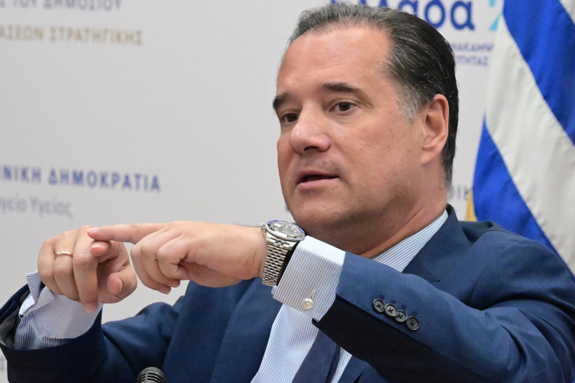 Άδωνις Γεωργιάδης: Θετικός στις αιμοκαθάρσεις σε ξενοδοχεία