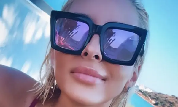 Μαρία Φραγκάκη: Φωτογραφία με μαγιό στην Κρήτη – Το αντίο στον Αύγουστο