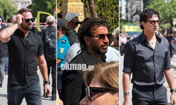 Κηδεία Γιώργου Μαζωνάκη: Πλήθος κόσμου και συγκίνηση στο τελευταίο «αντίο» – Οι επώνυμοι που έδωσαν το «παρών»