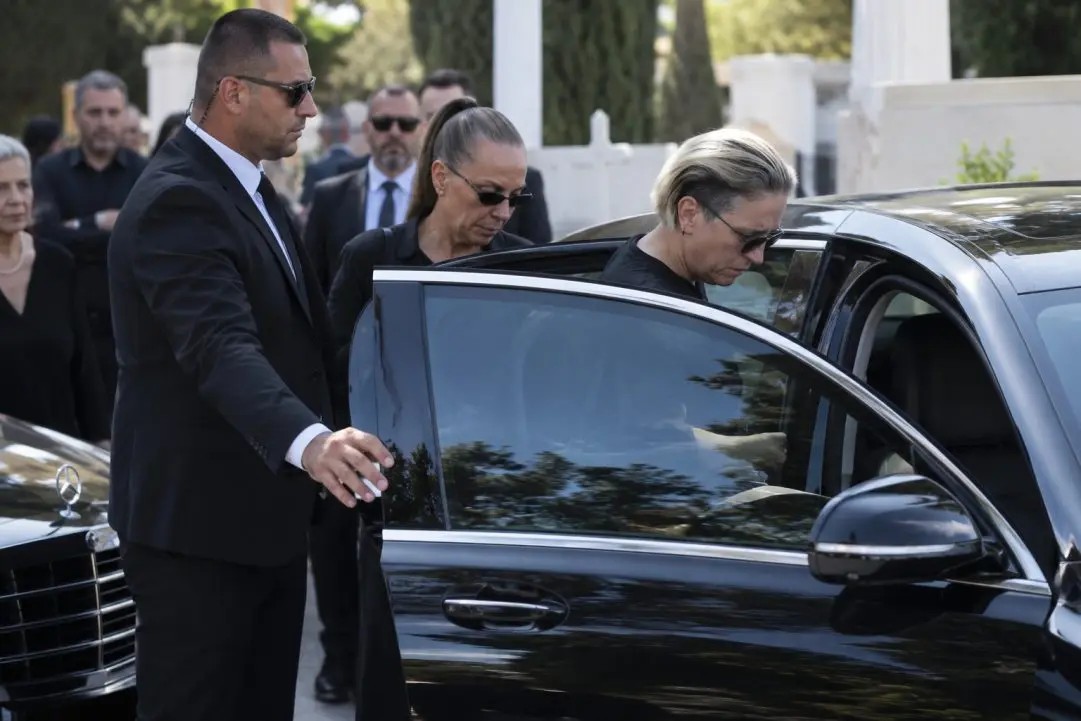 Βάσω και Μαρία Μαζωνάκη: Η εντολή μετά την ταφή – Μην πλησιάσει κανείς τον τάφο