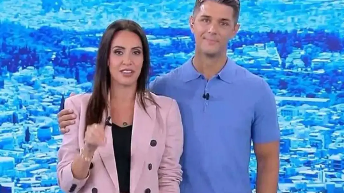 Weekend Live: Πρεμιέρα για τον Δημήτρη Πανόπουλο και τη Μάρτζυ Λαζάρου με το «Επιστρέψαμε ανανεωμένοι»