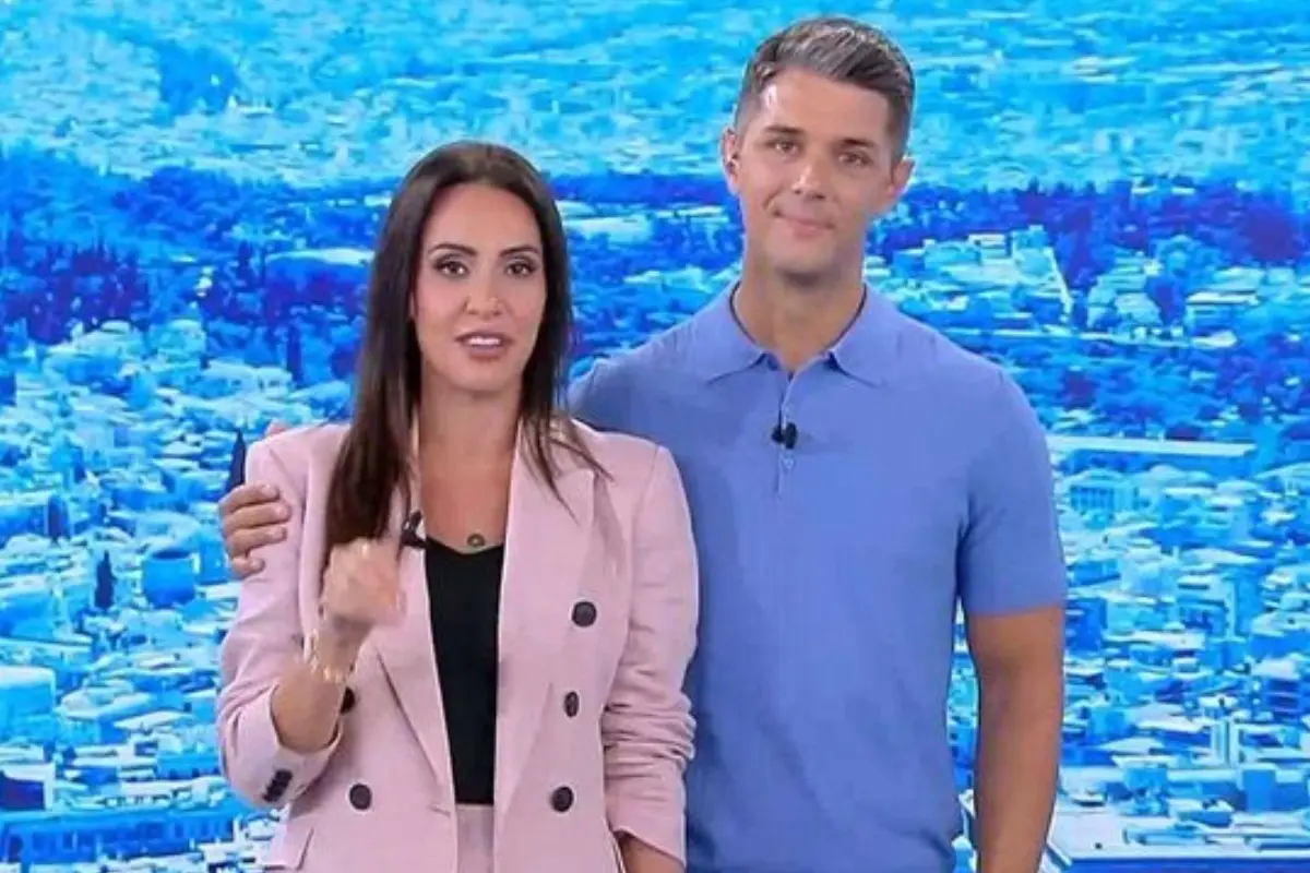 Weekend Live: Πρεμιέρα για τον Δημήτρη Πανόπουλο και τη Μάρτζυ Λαζάρου με το «Επιστρέψαμε ανανεωμένοι»