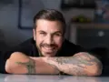 Άκης Πετρετζίκης: Καλοκαιρινό άλμπουμ με τα παιδιά του και μήνυμα για το σχολείο
