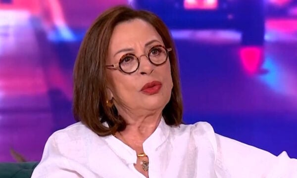 Χαρούλα Αλεξίου: Μιλά στην Αθηναΐδα Νέγκα για τον Γιώργο Μαζωνάκη, τους έρωτες, τη μητρότητα και το Maestro