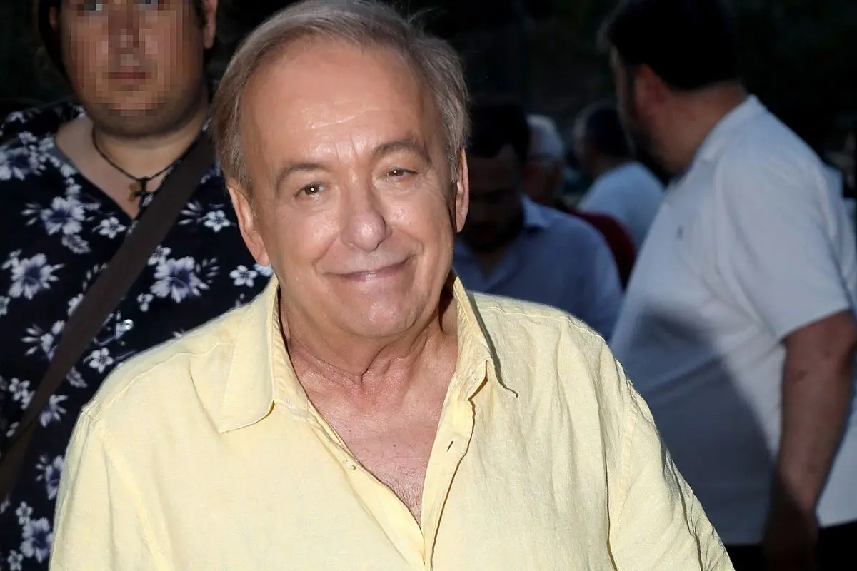 Ανδρέας Μικρούτσικος: «Δεν έχω λεφτά για πετρέλαιο» – Πώς θα περάσει τον χειμώνα με τζάκι και λίγο ρεύμα