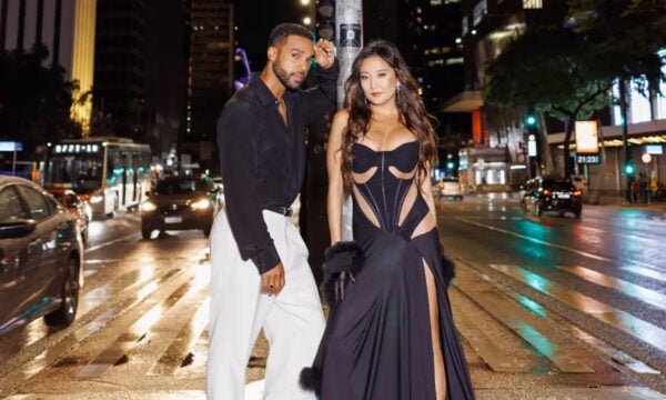 Η Άσλεϊ Παρκ του Emily in Paris με δημιουργία Celia Kritharioti Haute Couture στο Σάο Πάολο