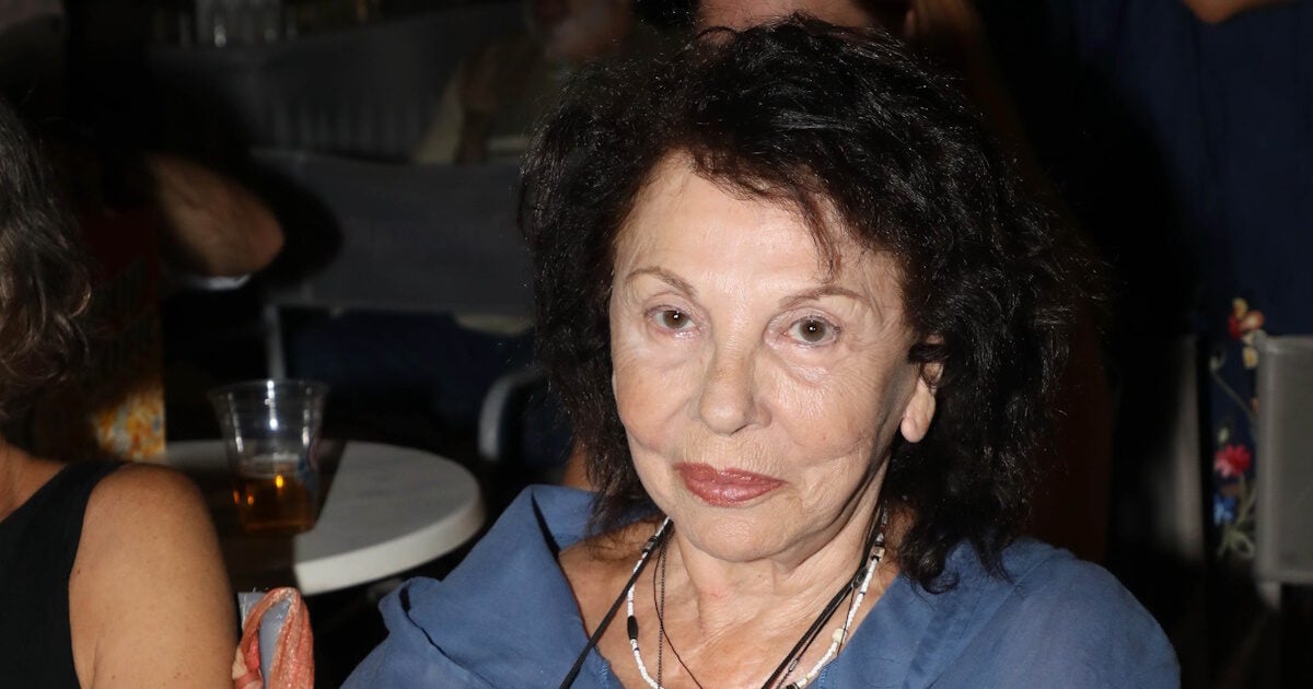 Μπέτυ Λιβανού: Πρώτη δημόσια εμφάνιση έξι μήνες μετά τον θάνατο του συζύγου της, Γιώργου Πανουσόπουλου