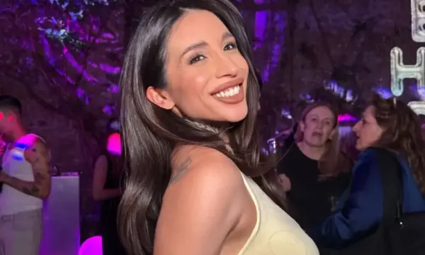 Dat Lilly: Η γνωστή YouTuber είναι έγκυος στο πρώτο της παιδί
