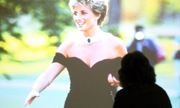 Πρίγκιπας Harry: Θέλει το revenge dress της Diana για τη Meghan