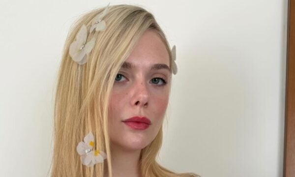Elle Fanning: Πώς να υιοθετήσεις τα πιο ρομαντικά beauty looks με fairy details