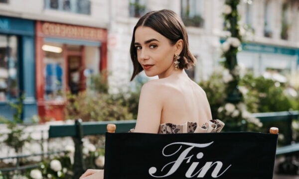 Lily Collins: Το «αντίο» στην Emily Cooper μετά από 6 σεζόν – «Αυτό το κεφάλαιο με άλλαξε για πάντα»